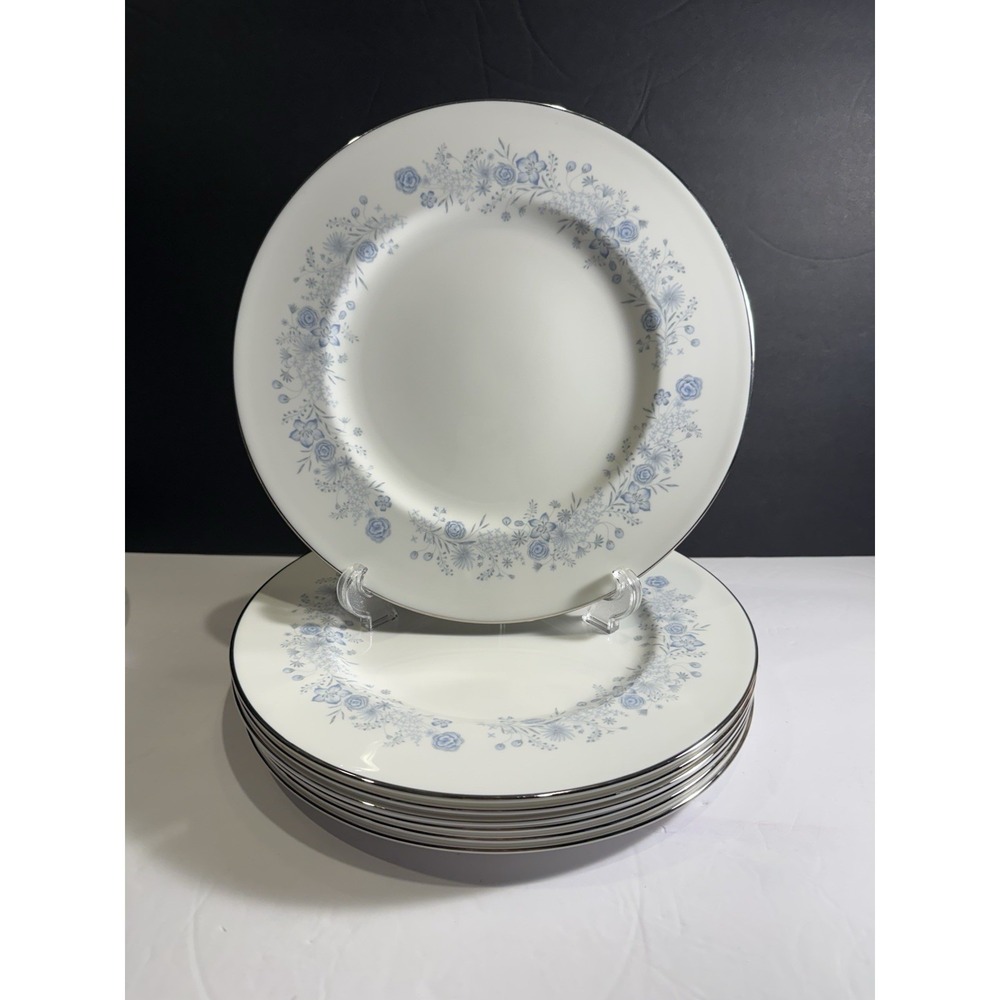 Wedgwood Belle Fleur Bone China Dinnerware Set Plates & Bowl Made England - Picture 1 of 14